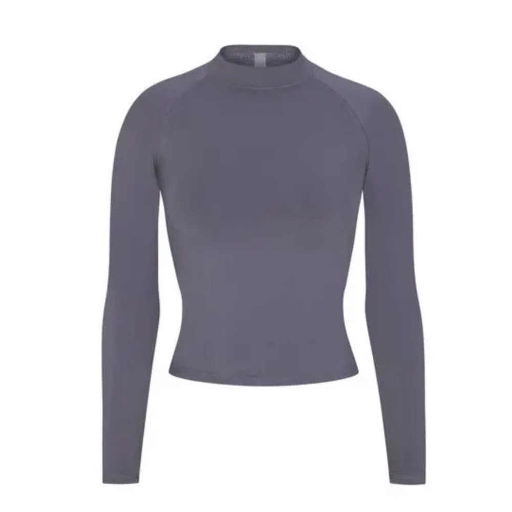 Skims new vintage reglan long sleeve tee size small steel blue.